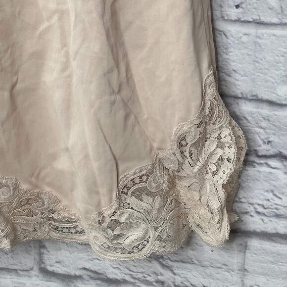 Vintage Shadowline Half Slip Camisole Set Pillow Tab Beige Size 32/S Lace - Picture 5 of 10